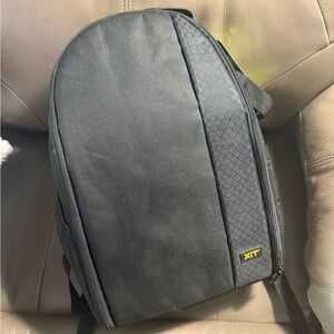 Black Men's Camera Backpack